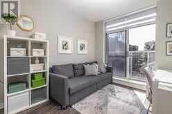 407 - 2 EDITH DRIVE Toronto