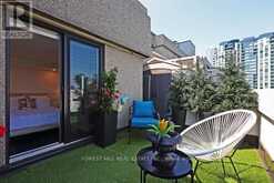 1503 - 360 BLOOR STREET E Toronto