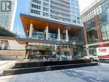 1509 - 17 BATHURST STREET Toronto