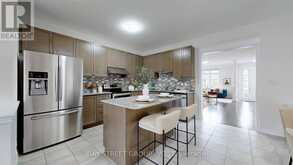 202 PARADELLE DRIVE Richmond Hill