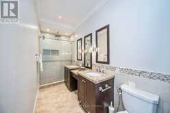 75 PARKHEIGHTS TRAIL King 