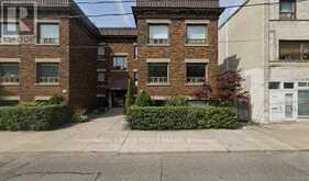 3 - 922 BATHURST STREET Toronto 