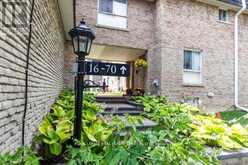 52 TANGLE BRIARWAY Toronto