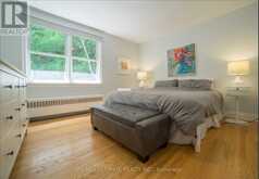 8 - 230 SOUTH KINGSWAY Toronto