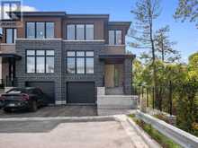 9 DIREZZE COURT W Richmond Hill