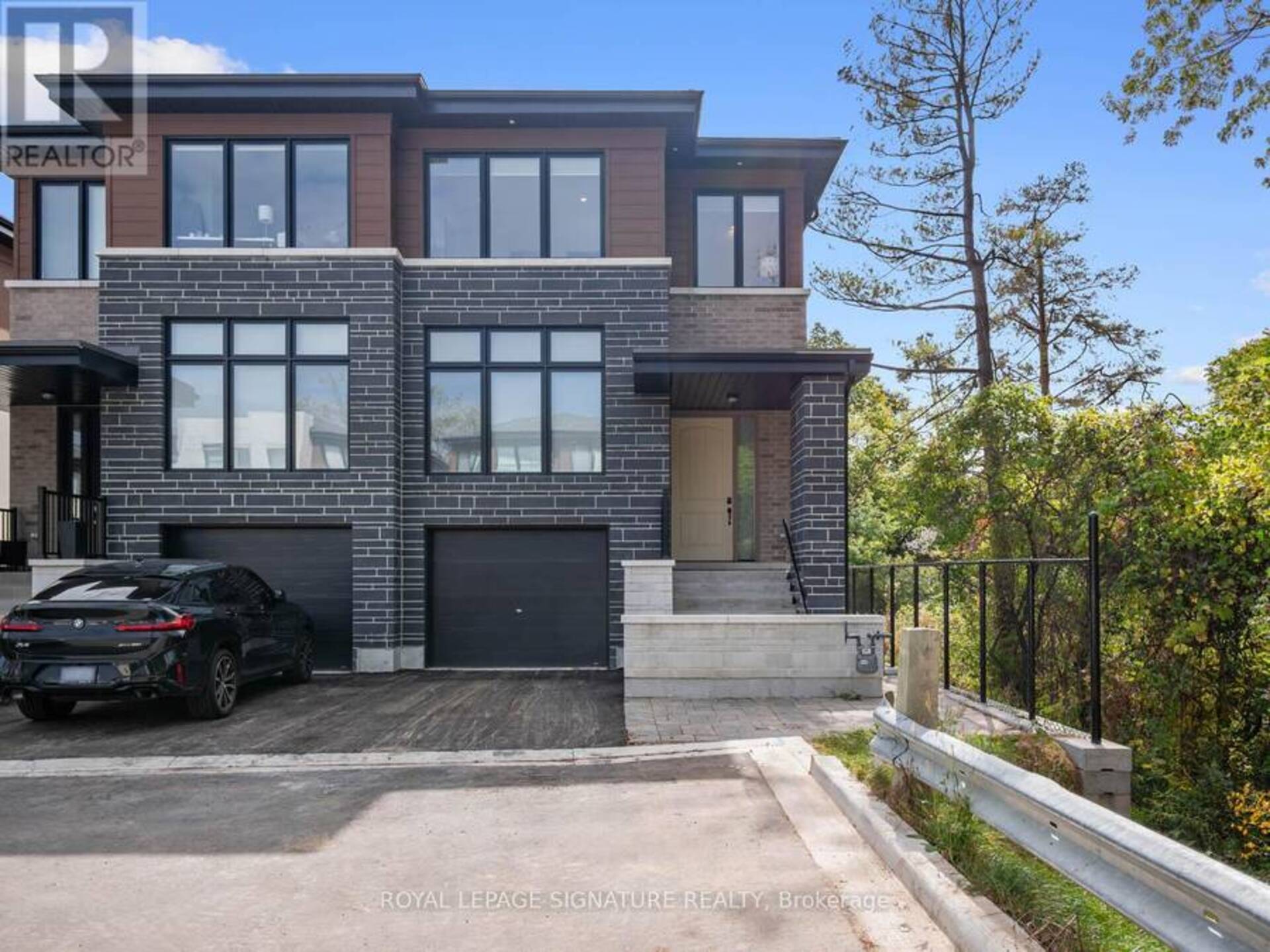 9 DIREZZE COURT W Richmond Hill 