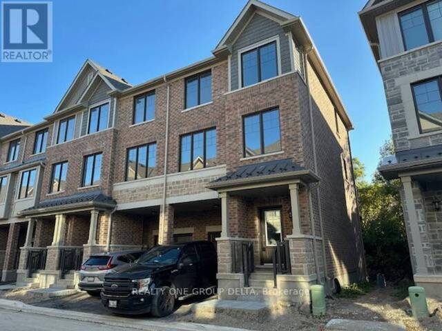 30 FOLCROFT STREET Brampton Ontario