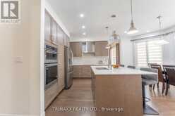 2 DOWNY EMERALD DRIVE Bradford/West Gwillimbury 