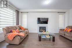 2 DOWNY EMERALD DRIVE Bradford/West Gwillimbury