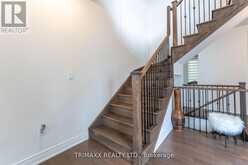 2 DOWNY EMERALD DRIVE Bradford/West Gwillimbury