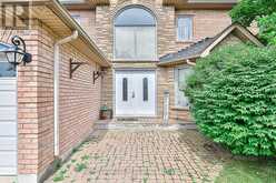 493 SANDALWOOD COURT Oshawa 