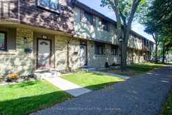 72 - 105 HANSEN ROAD N Brampton 