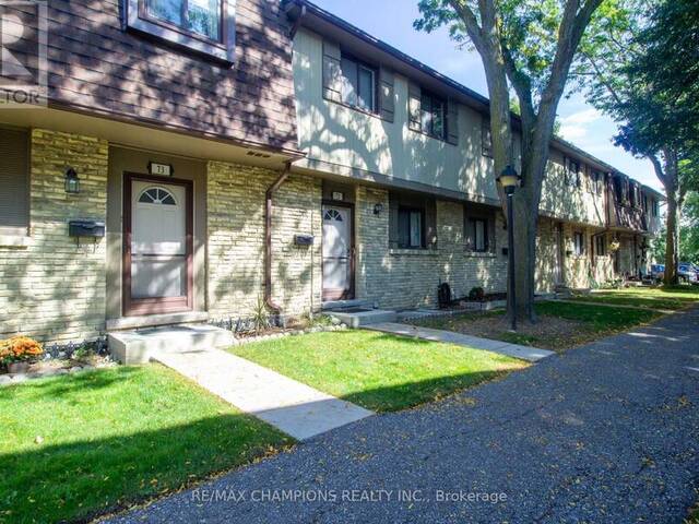 72 - 105 HANSEN ROAD N Brampton  Ontario