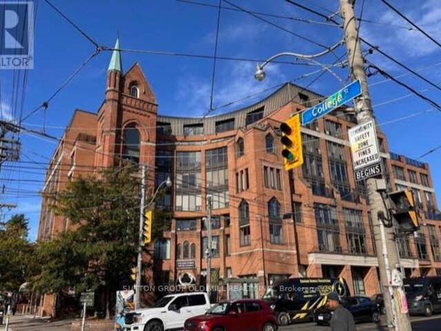 211 - 456 COLLEGE STREET Toronto Ontario