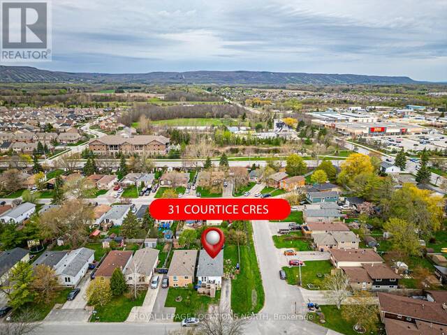 31 COURTICE CRESCENT Collingwood Ontario