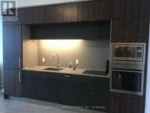 611 - 1 EDGEWATER DRIVE Toronto 