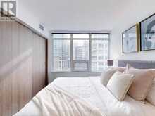 1002 - 17 BATHURST STREET Toronto