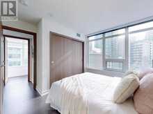 1002 - 17 BATHURST STREET Toronto