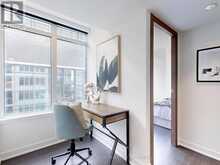 1002 - 17 BATHURST STREET Toronto