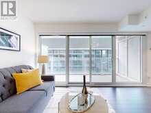 1002 - 17 BATHURST STREET Toronto