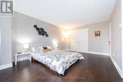 406 - 5 KENNETH AVENUE Toronto