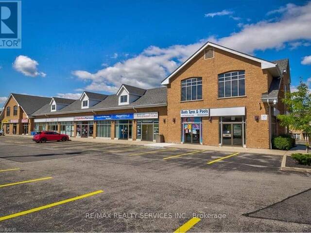 12 - 2 CASTLEWOOD BOULEVARD Hamilton Ontario