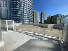 403 - 218 QUEENS QUAY W Toronto