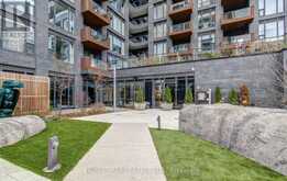 303 - 21 PARK STREET E Mississauga