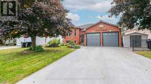 4 ACORN CRESCENT W Wasaga Beach