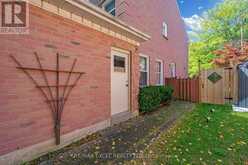 22 THE BRIDLE TRAIL Markham 