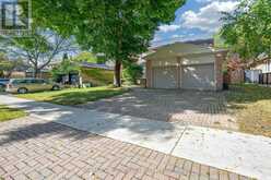 22 THE BRIDLE TRAIL Markham 