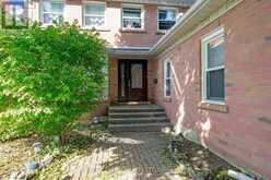 22 THE BRIDLE TRAIL Markham 