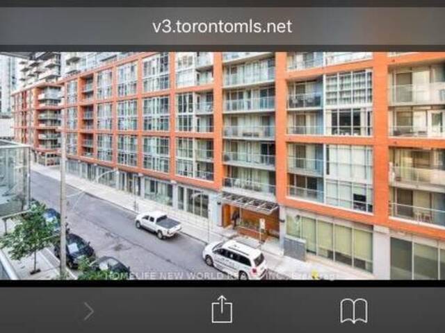 318 - 30 NELSON STREET Toronto Ontario