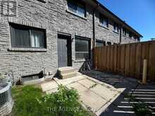 31 - 477 DEAN AVENUE Oshawa 