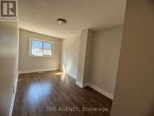 31 - 477 DEAN AVENUE Oshawa 