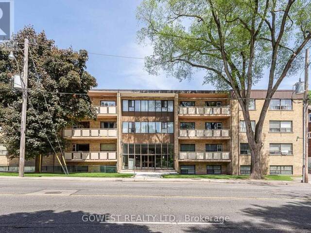 107 - 205 KEELE STREET Toronto Ontario