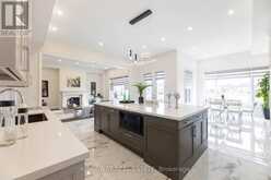 2340 EDWARD LEAVER TRAIL Oakville 