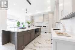 2340 EDWARD LEAVER TRAIL Oakville 