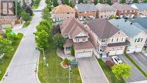 33 IRISH ROSE DRIVE Markham