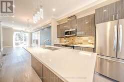 9124 BATHURST STREET Vaughan 