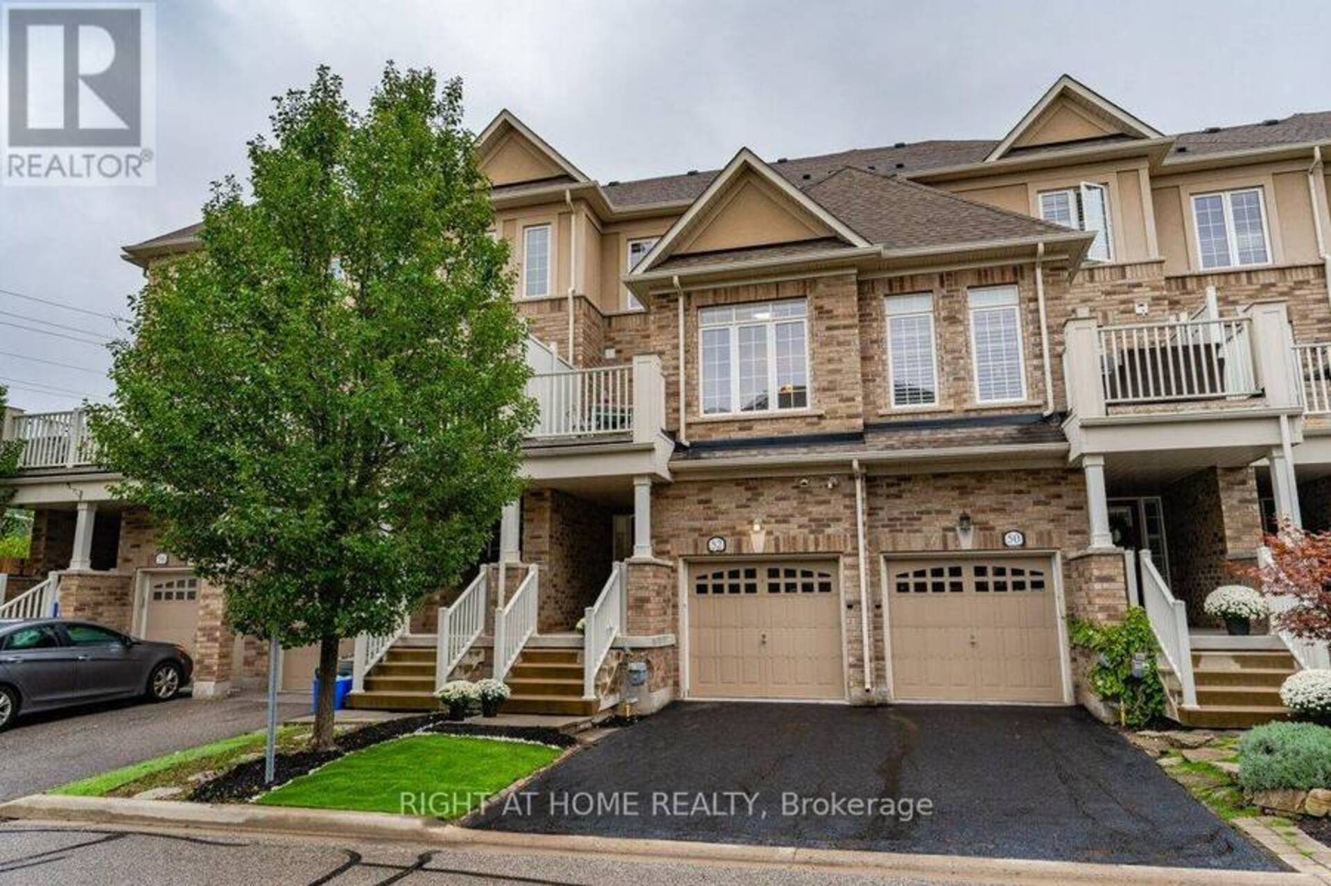 52 TIFFANY LANE Halton Hills 