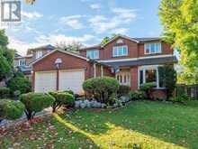 32 QUEENS COLLEGE DRIVE Richmond Hill