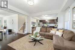 762 GRAND RIDGE AVENUE Oshawa 