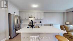 5 - 35 HANNING COURT Clarington