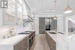 52 FIFESHIRE ROAD Toronto