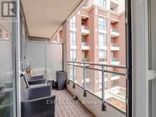 524 - 23 GLEBE ROAD W Toronto