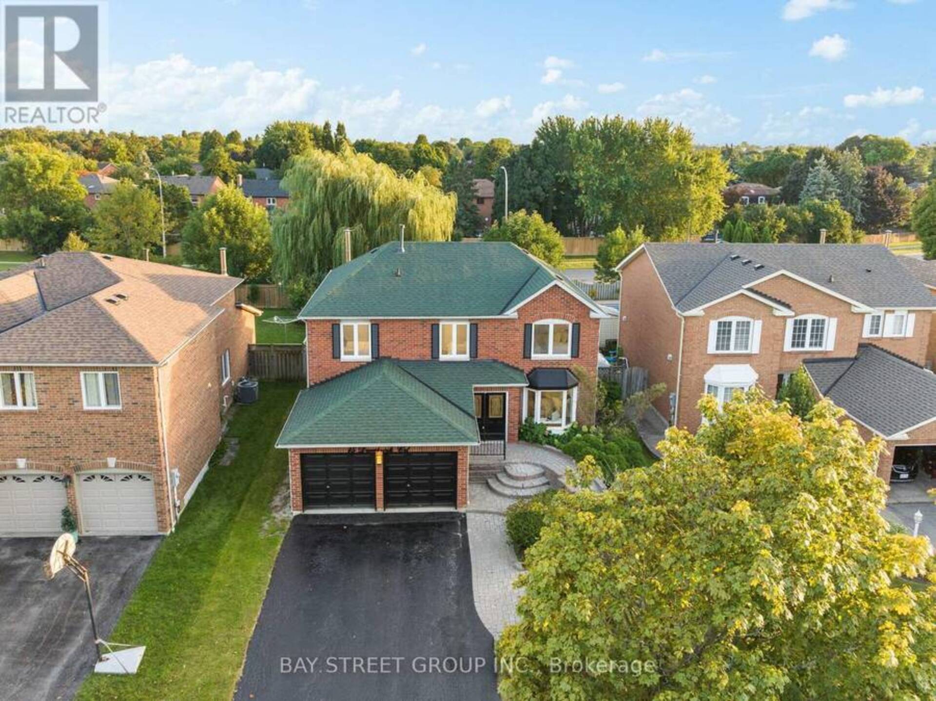 15 DREWBROOK COURT Whitby 