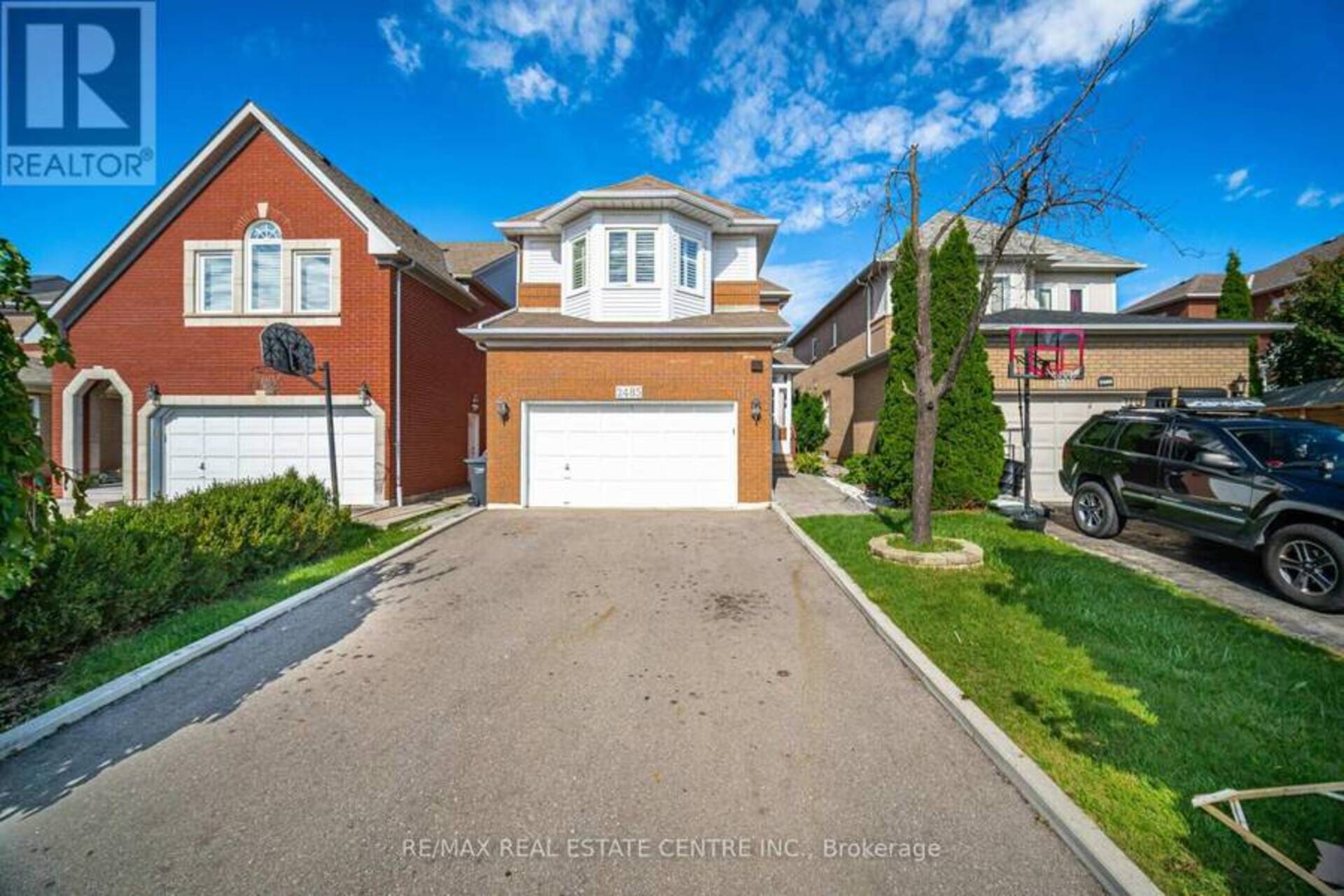 2485 STRATHMORE CRESCENT Mississauga