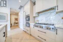 5005 - 180 UNIVERSITY AVENUE Toronto