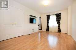 16 EASTERN SKIES WAY Markham 